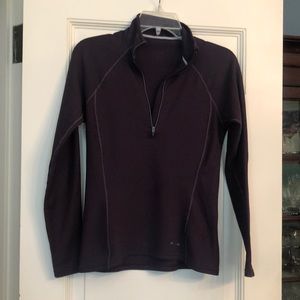 Patagonia medium weight quarter zip base top S